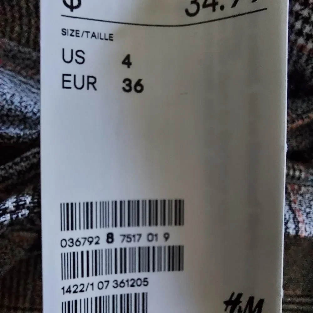 H&M SKIRT - Picture 5 of 5